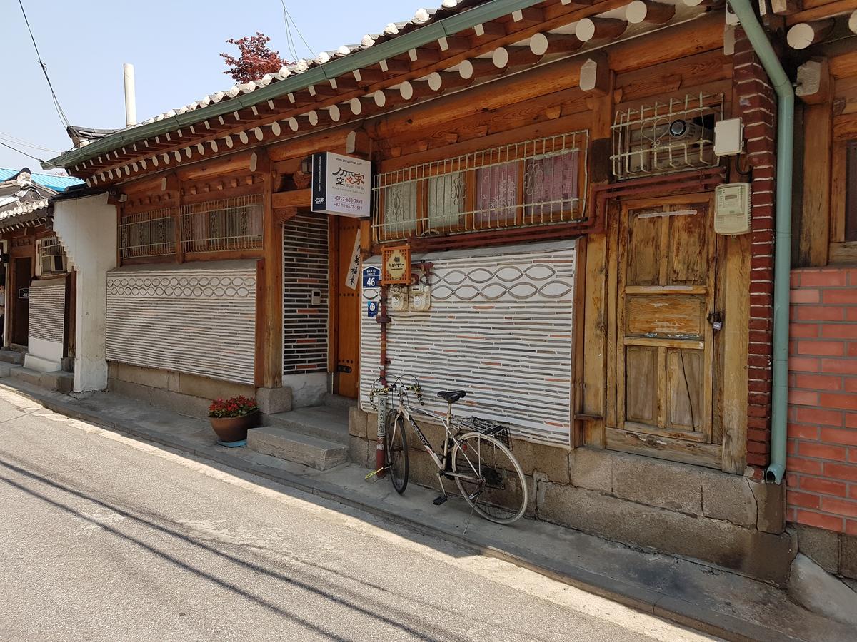 Gongsimga Hanok Guesthouse Сеул Экстерьер фото