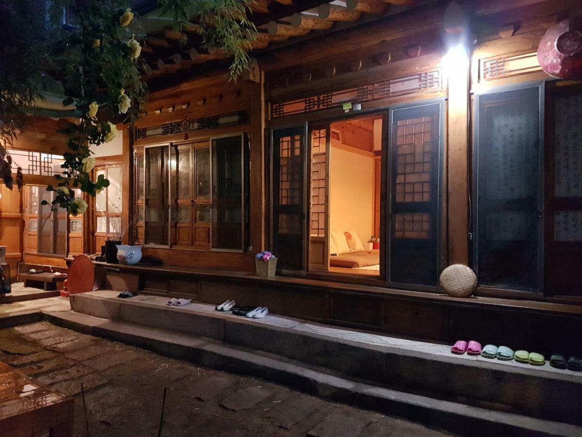 Gongsimga Hanok Guesthouse Сеул Экстерьер фото